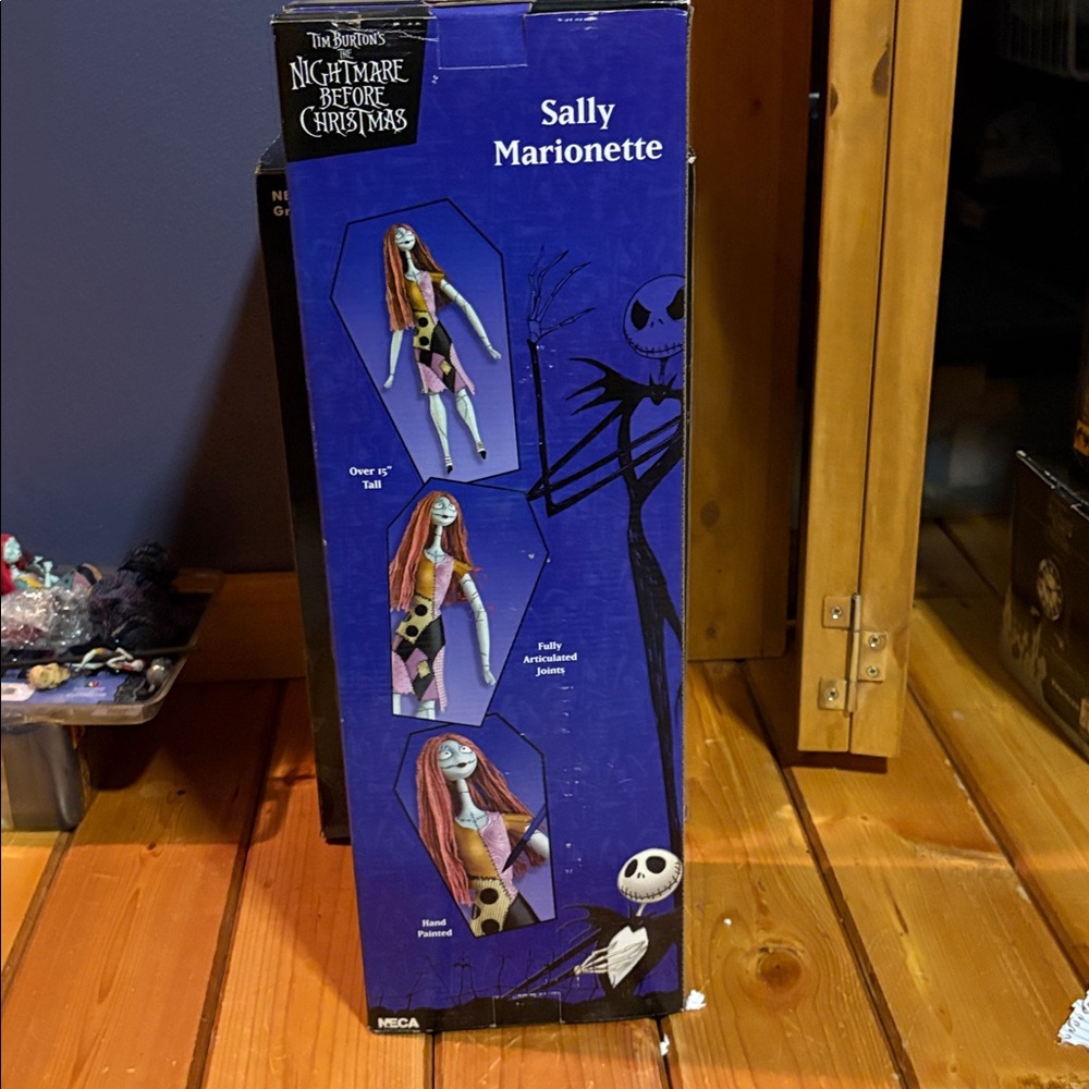 NECA Nightmare Before Christmas Sally and Jack Marionette Set - Picture 9 of 17